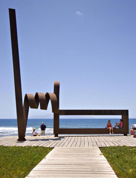 Trampa de viento - Escultura monumental del escultor Juan L�pez Salvador - http://jlsalvador.com/